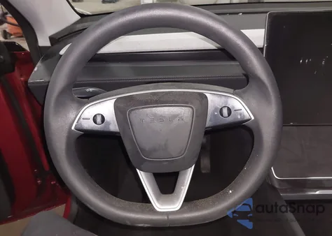 2026 Tesla Model Y Long Range Launch Series/Premium All-Wheel Drive from USA, damaged, VIN 7SAYGDEE1TF361353